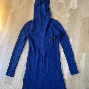 CYRUSKNITS navy blue long sleeve with hood cardigan.